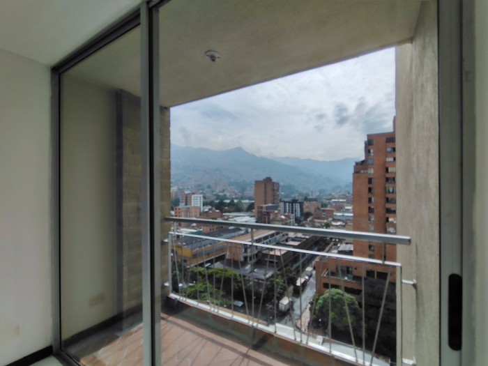 Arriendo Apartamento en el Centro de Medellín con vista panorámica