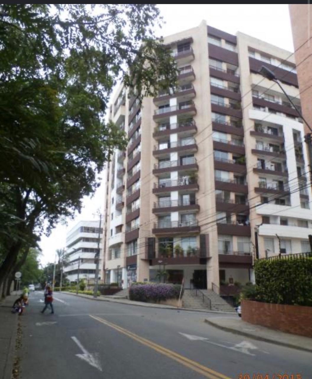 ALQUILER DE LOCAL PARA OFICINAS O NEGOCIO