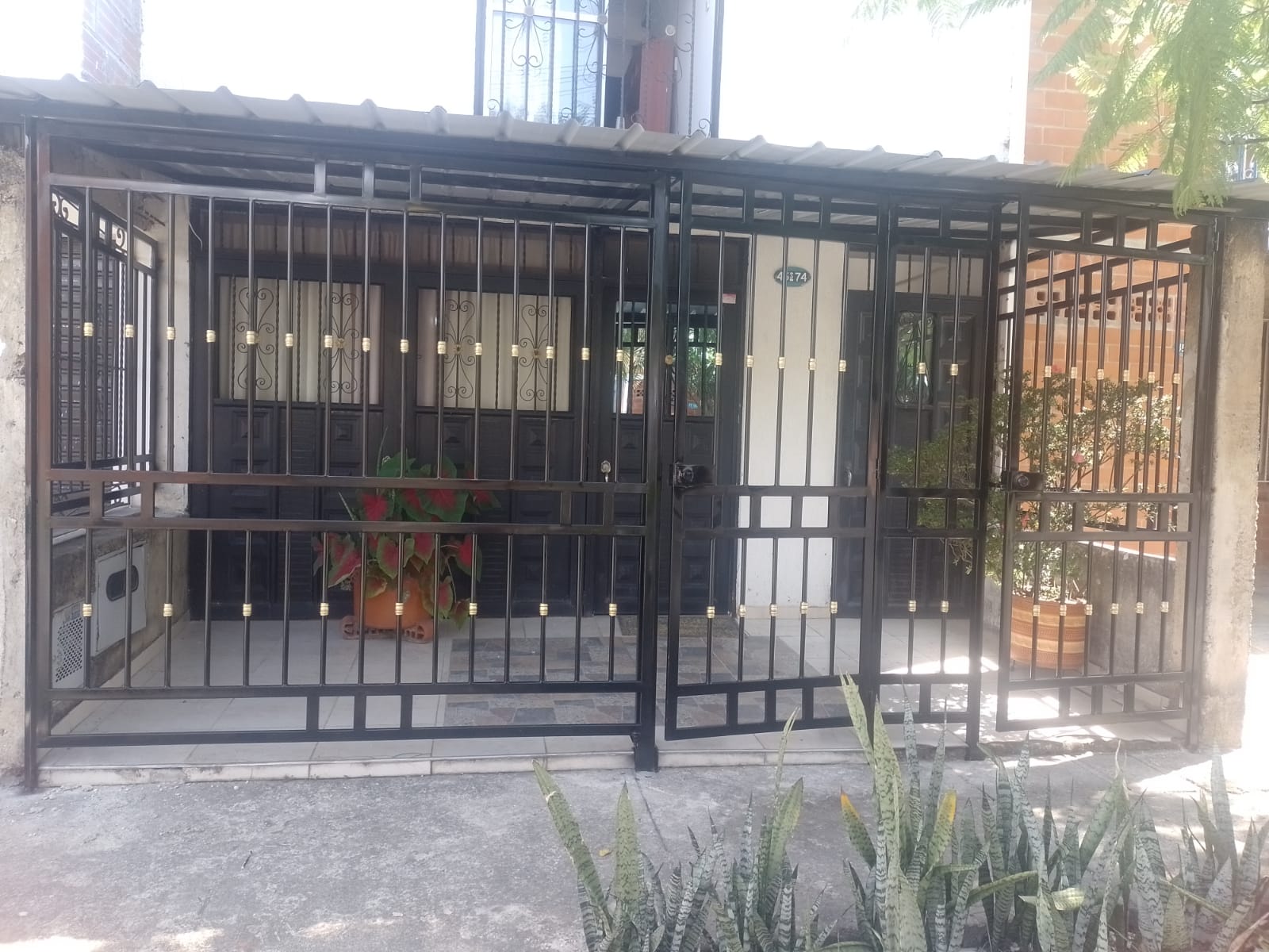Se Vende Casa Bifamiliar En Bonanza Jamundi