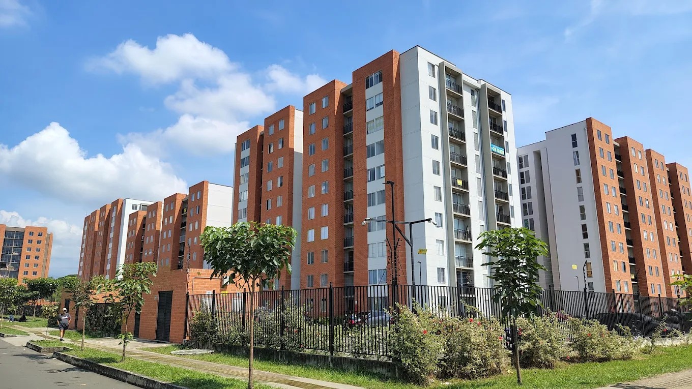 Apartamento en Alquiler en Jamundí | Campos de Pangola | Parqueadero Propio