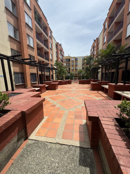 🏡 ¡Oportunidad de inversión! Apartamento en venta con parqueadero propio 4Piso Sin ascensor