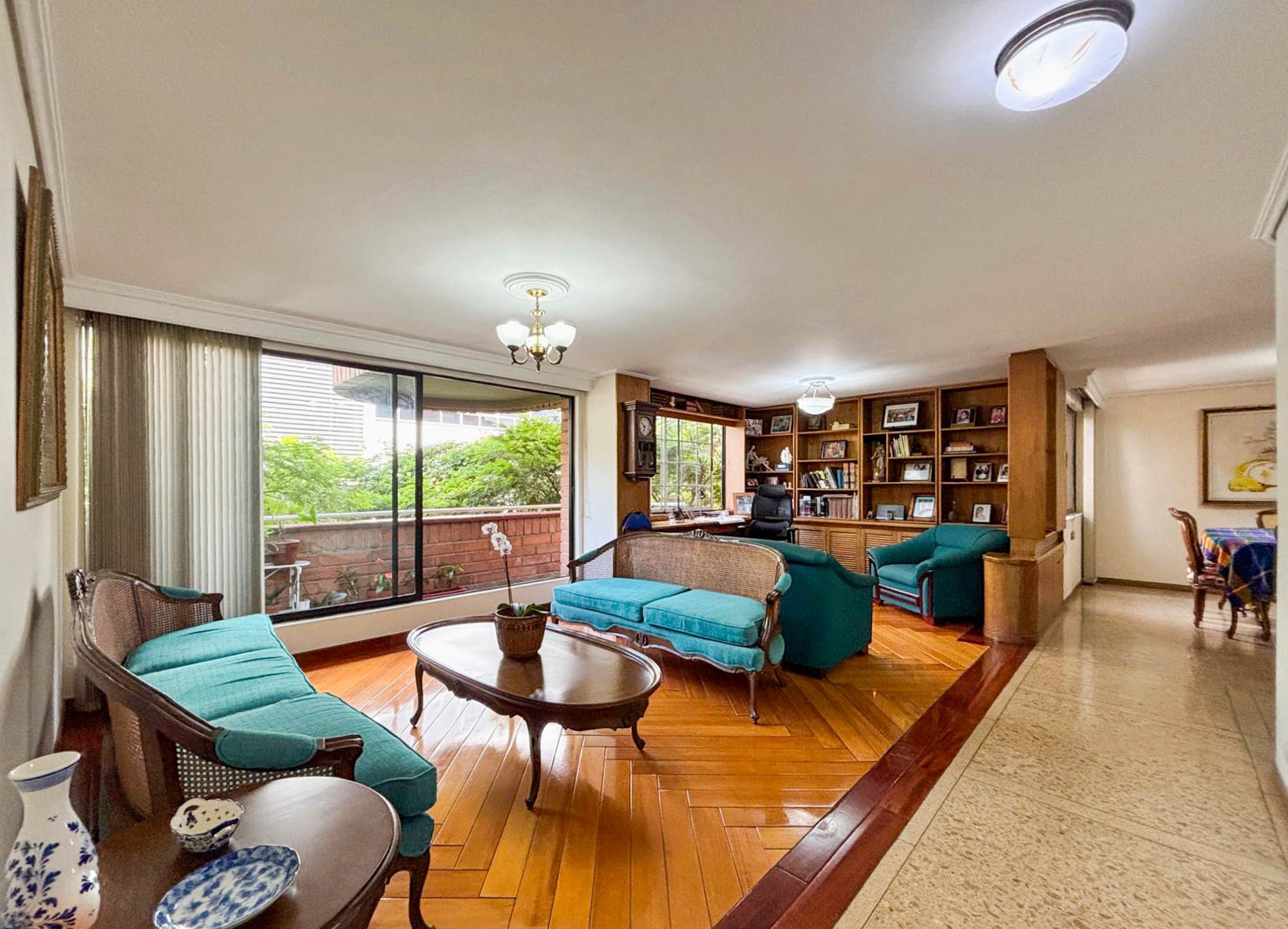 Apartamento en venta en El Poblado Oviedo