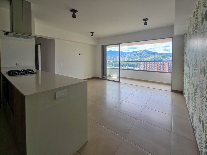 Apartamento en venta en Sabanetas sector Tres Esquinas
