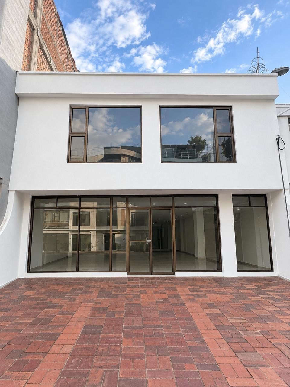Local comercial en alquiler en versalles – 350 m² en ubicación estratégica