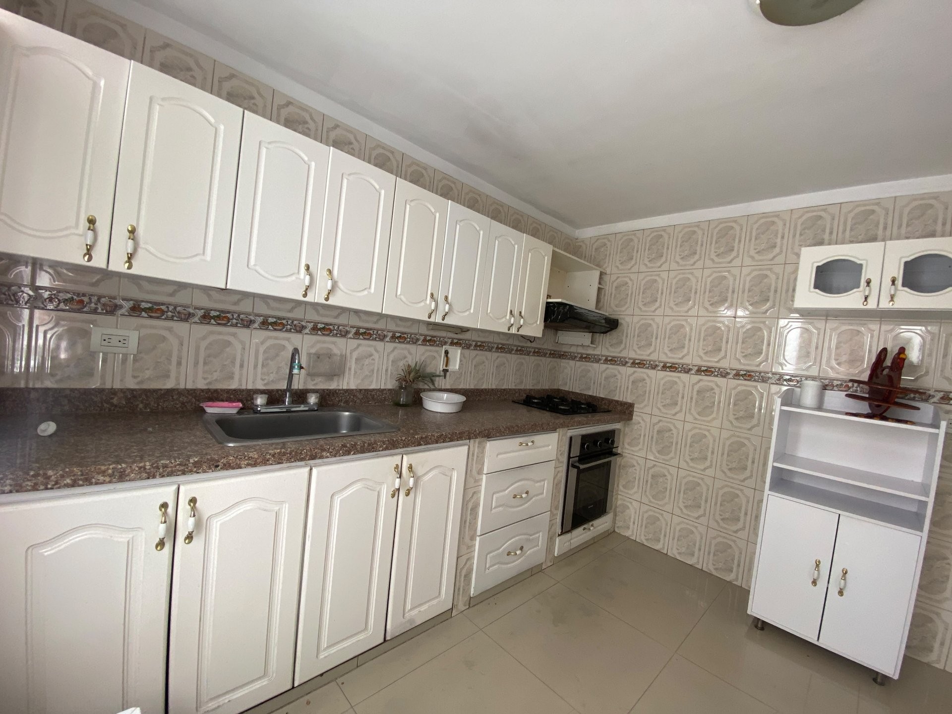 Apartamento con Excelente Vista para Arriendo en Belén, Rosales
